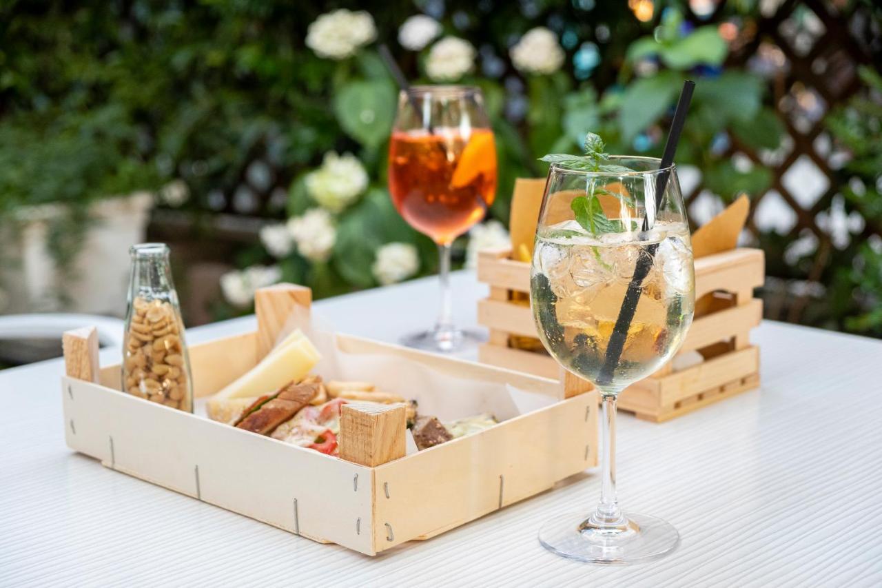 Hotel Orsa Maggiore Milano Marittima Ngoại thất bức ảnh