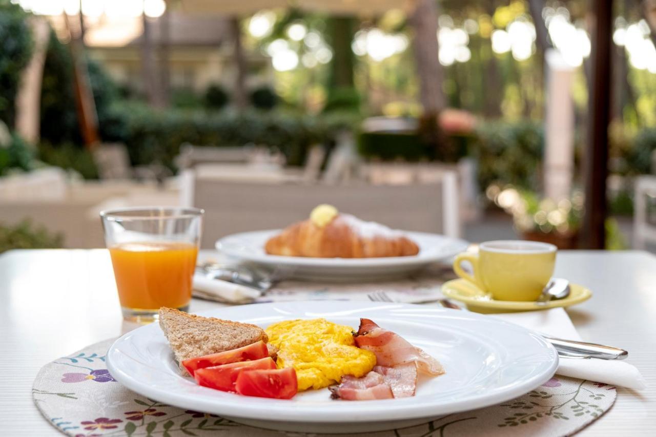Hotel Orsa Maggiore Milano Marittima Ngoại thất bức ảnh
